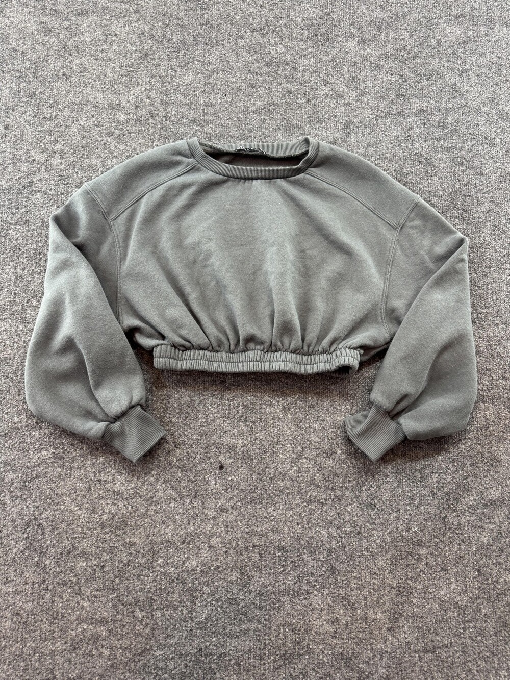 Zara Sweatshirt Womens Medium Gray Cropped Elastic Hem Raglan Pullover Fleece